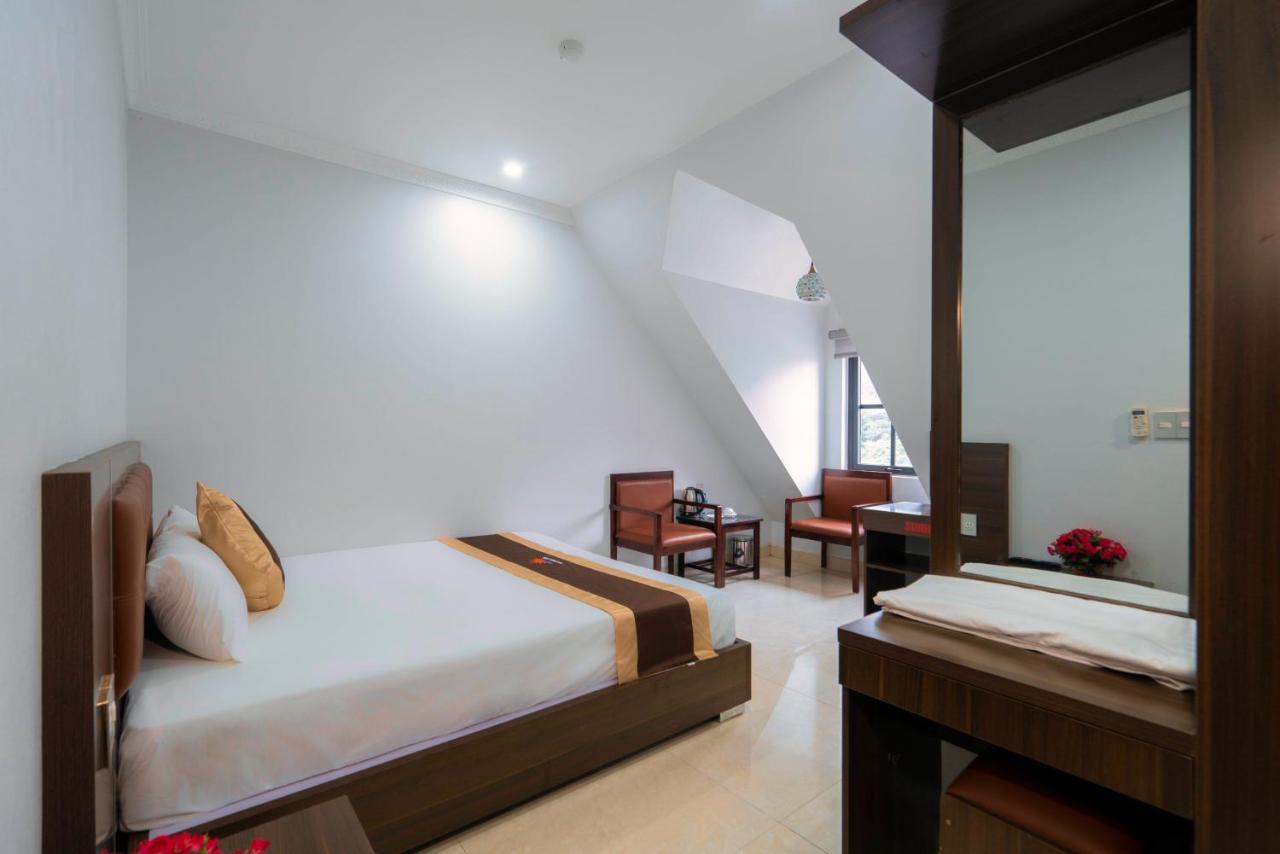 De Charm Ha Long Hotel Экстерьер фото